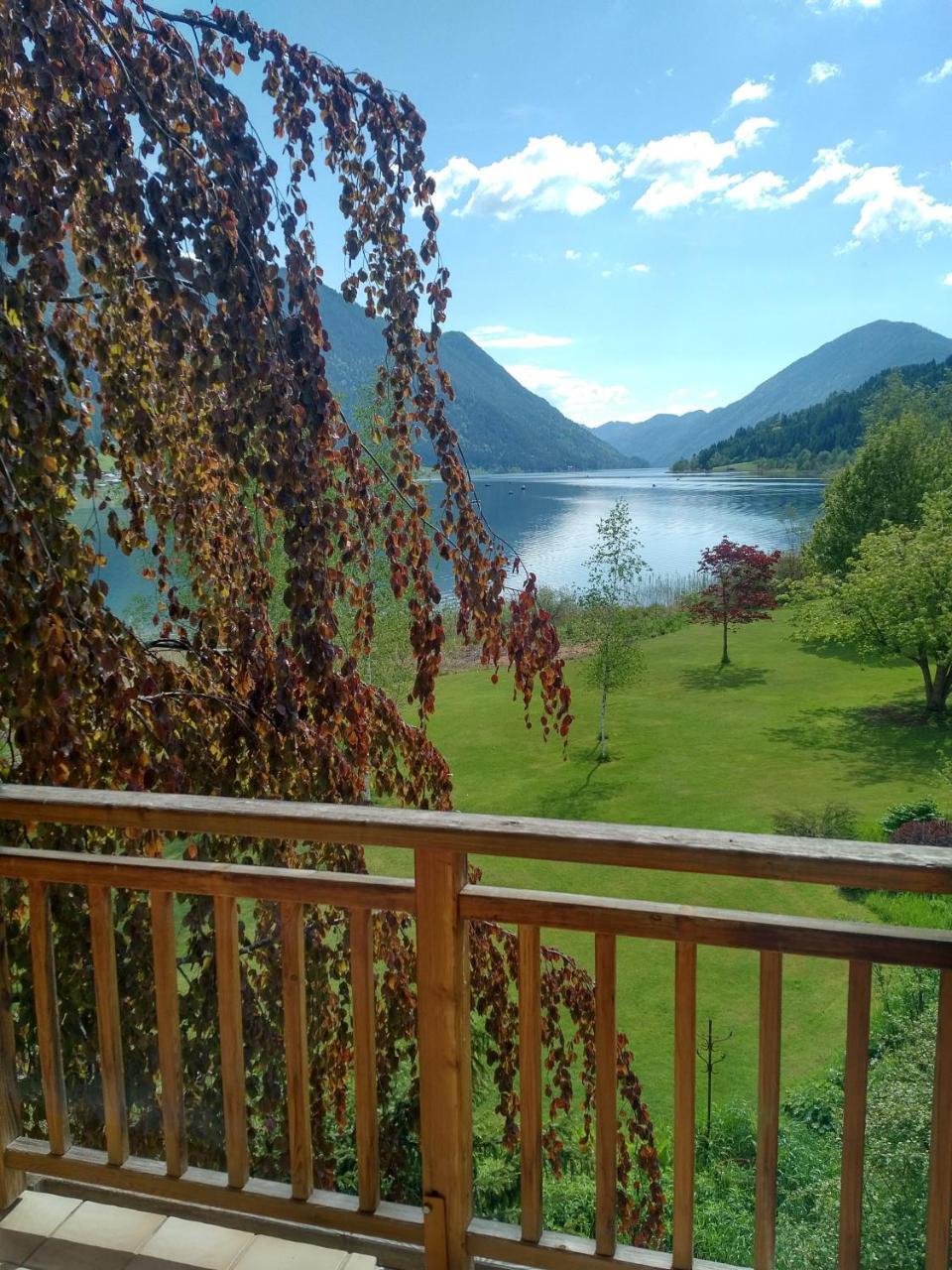 Hotel Haus Am See Вайсензее Экстерьер фото